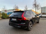 Volvo XC60 B4 Momentum Pro LICHT P. | WINTER P. | SHZ  - Volvo XC60 in Bochum