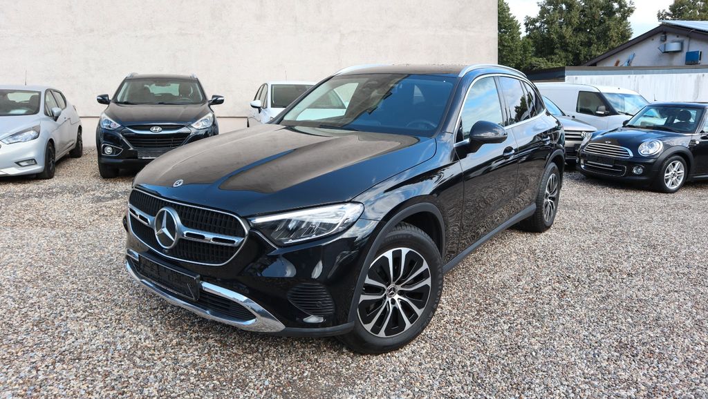 Image of Mercedes-Benz GLC 220