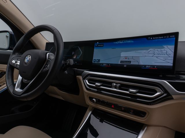 BMW 330, 2023 — 37