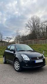 Suzuki Swift 1.3 Snow 4x4 Snow - Suzuki Swift Snow mit Benzin-Antrieb