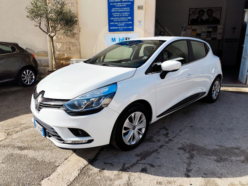 Image of Renault Clio