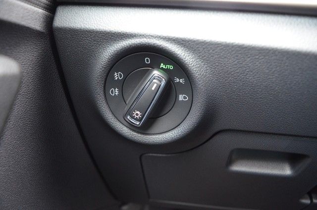 Fahrzeugabbildung SKODA Kamiq Style TSI DSG LED Navi virtual cockpit