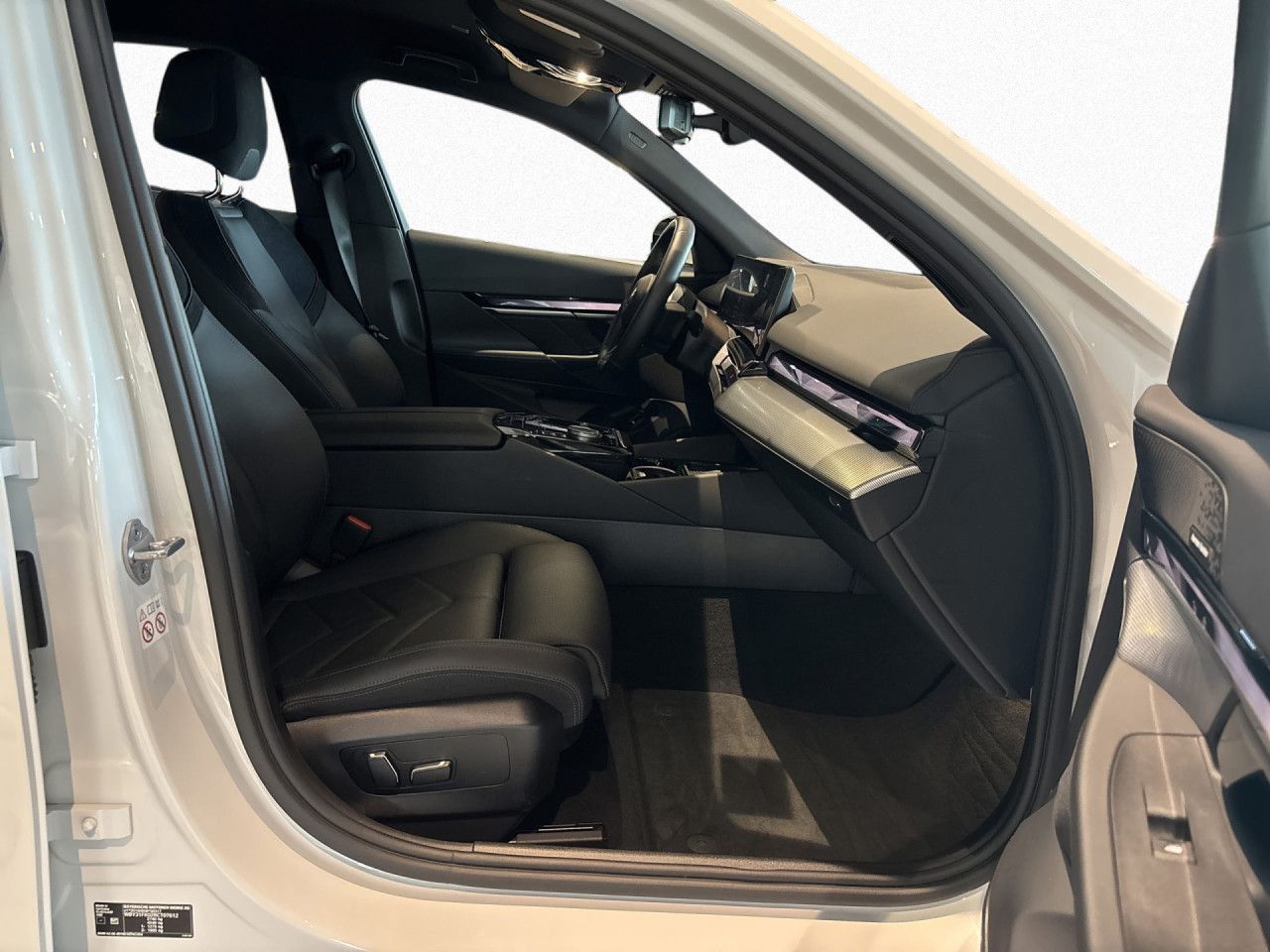 BMW i5 eDrive40 M Sport St&Go adLED H/K Kamera LkHz foto 12