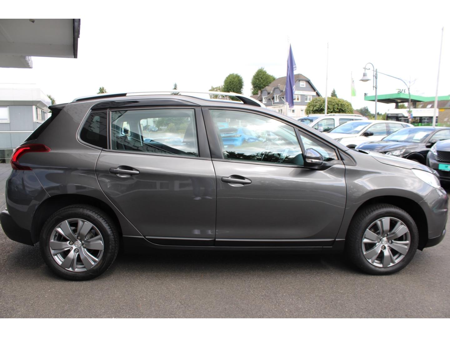 Peugeot 2008 Active BlueHDI 100 *1.Hand + scheckheftgepf