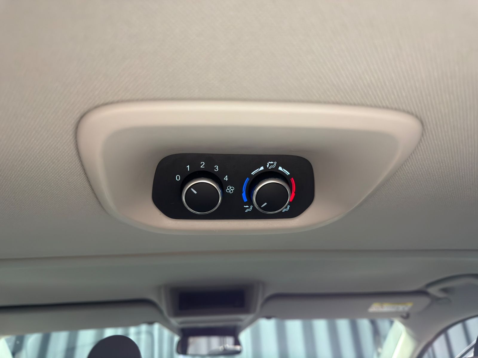 Fahrzeugabbildung Ford Tourneo Custom Sport|AUTOMATIK|LEDER|NAVI|8-SITZ