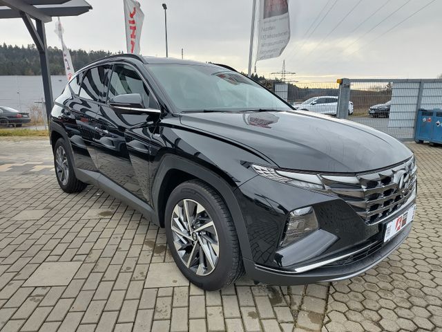 Hyundai TUCSON 1.6 T-GDI 132kW 48V DCT 4WD NAVI LenkrHzg
