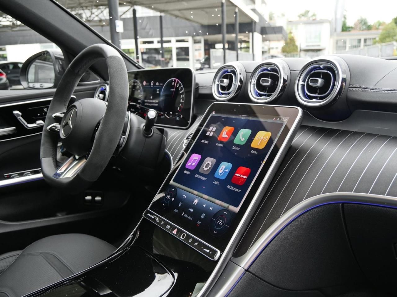 Mercedes-Benz C 63 AMG S E PERFORMANCE Night Panorama 360° HUD foto 9