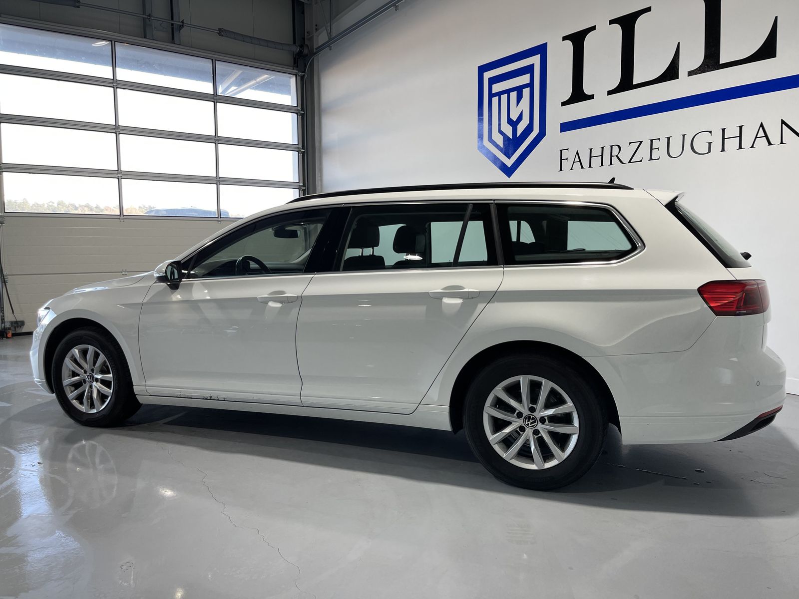 Fahrzeugabbildung Volkswagen Passat Variant  2.0 TDI*AHK**Cam*ACC*LED-Matrix*