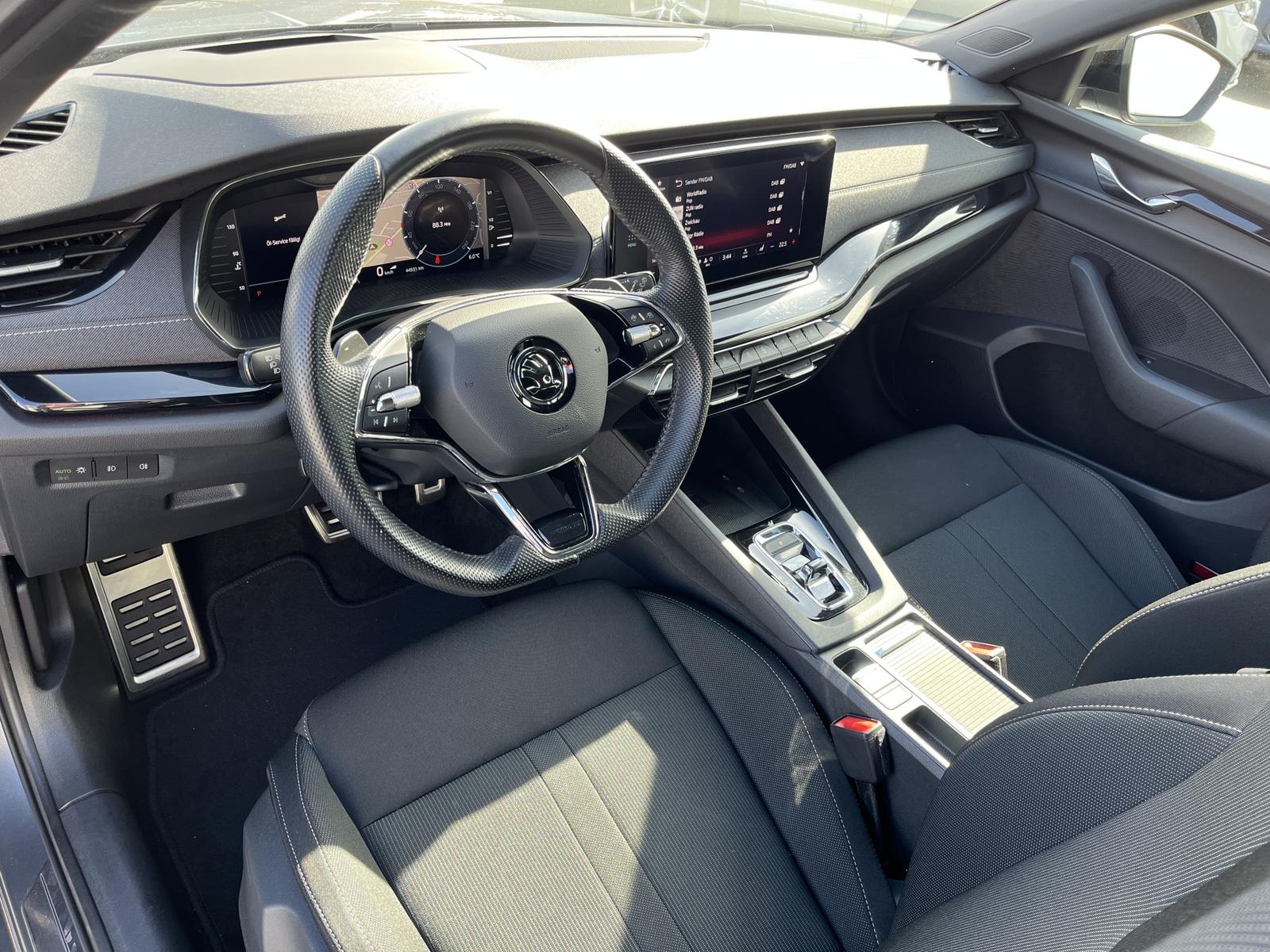 Skoda Octavia Combi 2.0 TDI DSG SPORTLINE 156€ m.20% A