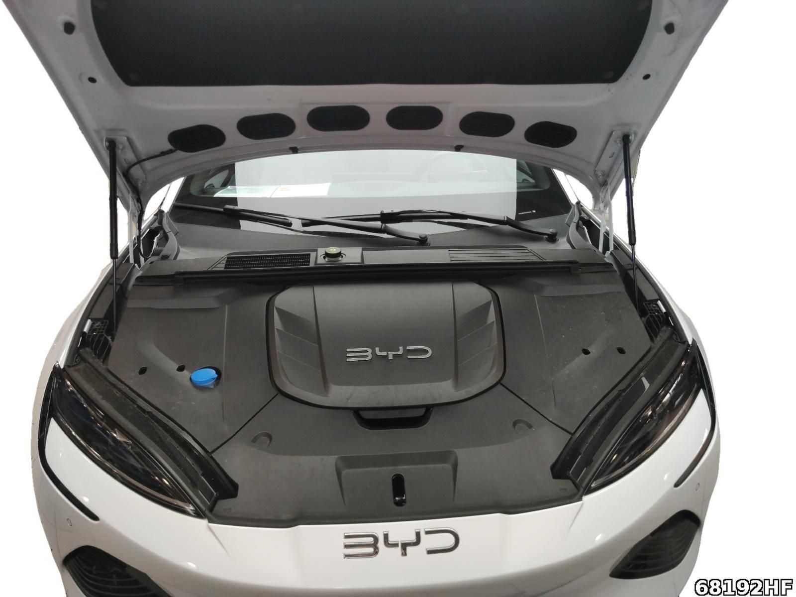 BYD SEAL