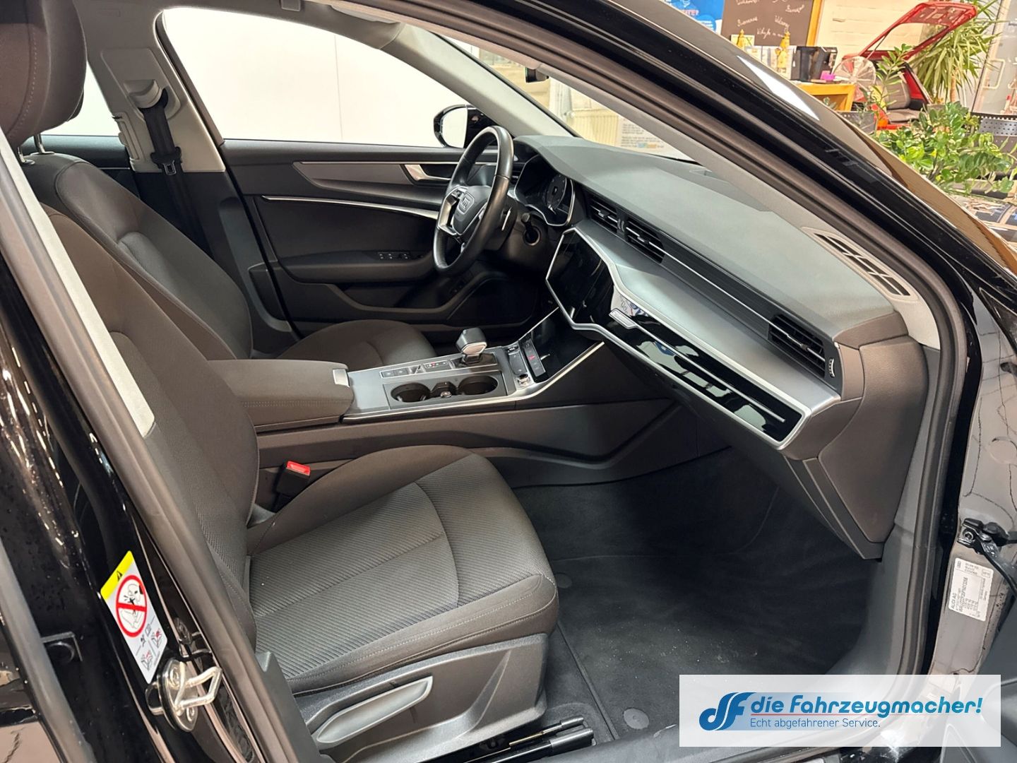 Fahrzeugabbildung Audi A6 Avant 35 TDI Navi LED ACC El. Heckklappe Mehr