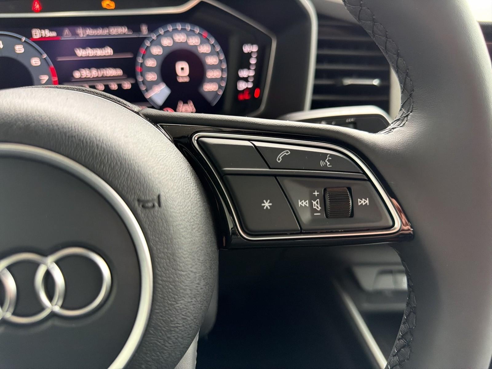 Audi A1 Sportback 25 TFSI advanced OPTIK LED 17", миниатюра 20
