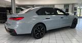 BMW i7 xDriveM70 PANO-SKY*KRISTALL*A-TÜREN*B&W* - BMW i7 in Berlin