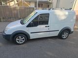 Ford Transit Connect - Ford Transit Connect aus 2013 mit Diesel-Antrieb