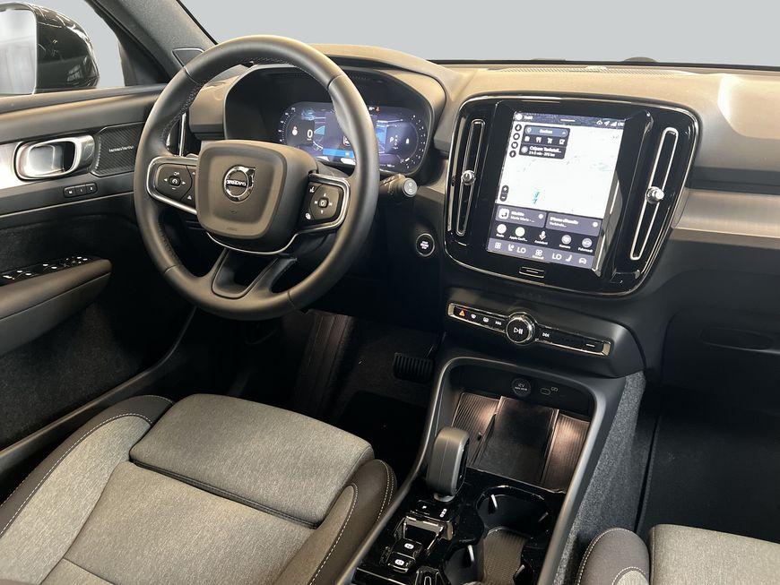 Volvo XC40 B3 Plus Black-Edition DKG 360° Pixel-LED Al