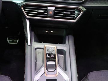 Cupra Leon Sportstourer 1.5 AHK Kamera elek. Sitz