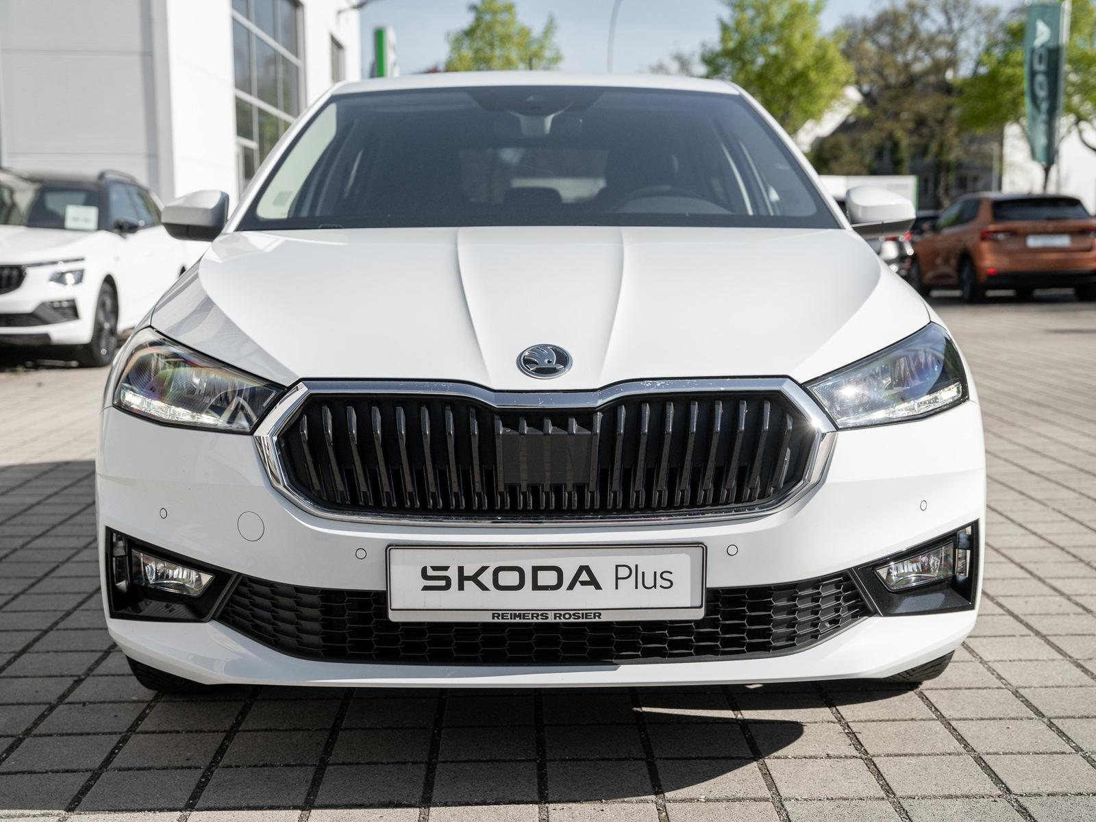 Skoda FABIA SELECTION 1.0 TSI Kam. Navi DynLicht LED