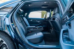 AUDI A8 50TDI LANG/ STANDHZG./ 21"/ S-LINE/ FOND TV AUDI A8 50TDI LANG/ STANDHZG./ 21"/ S-LINE/ FOND TV