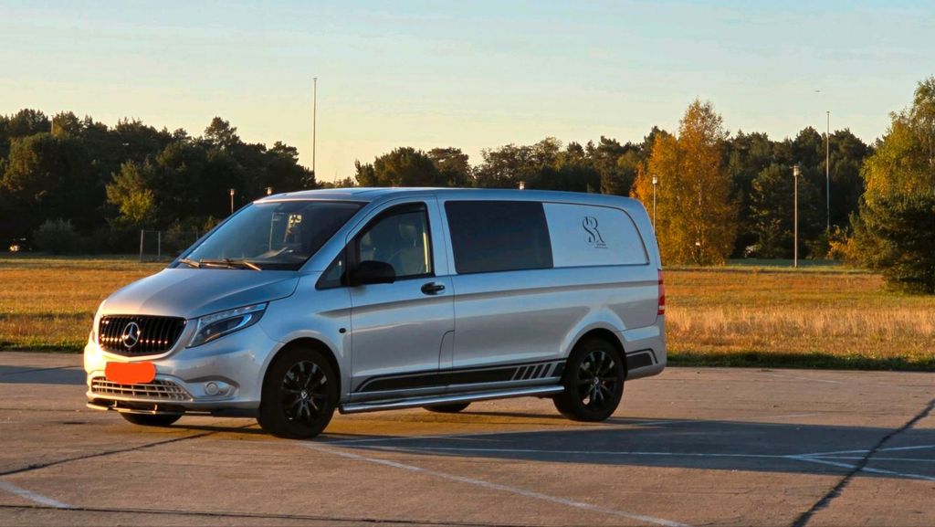 Image of Mercedes-Benz Vito