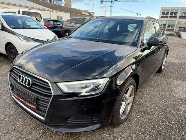 Audi A3 Sportback 2.0 TDI S-tronic/Navi/Xenon/11500ne