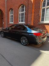 BMW 520 Lim d M Sport Vollleder 19" Navi Service NEU - BMW 520 mit Diesel-Antrieb: Schwarz, Sportfahrwerk, Limousine