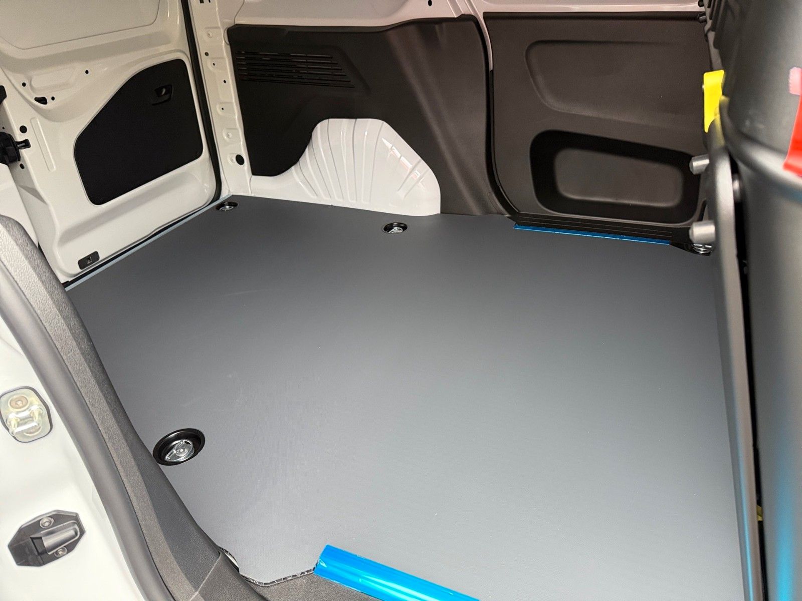 Fahrzeugabbildung Citroën Berlingo 1.5 Diesel 100 M XTR Neuwagen