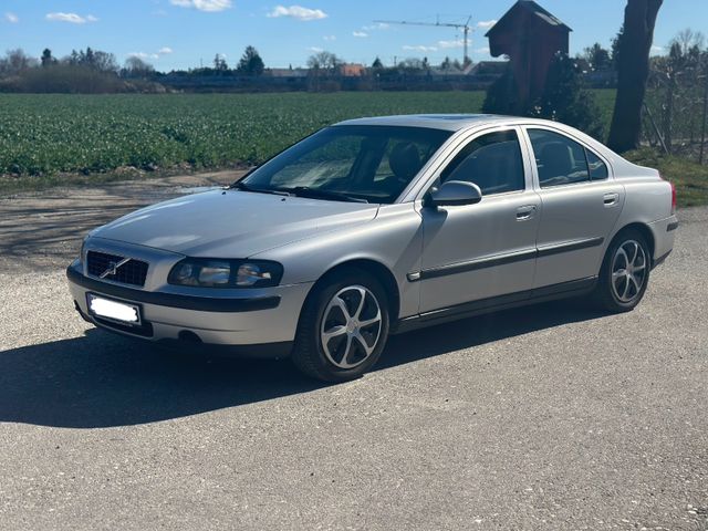 Volvo S60 T5 Automatik #8-Fach #Gepflegt #250 PS