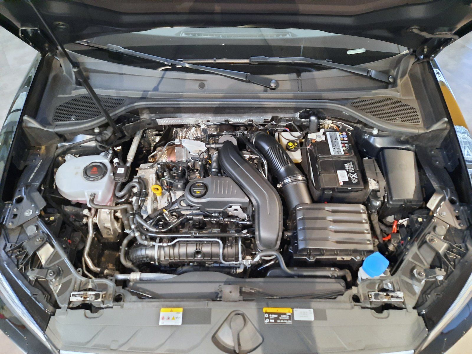 Fahrzeugabbildung Audi Q2 35 TFSI advanced S-Tronic *Cam*LED*AppC.*