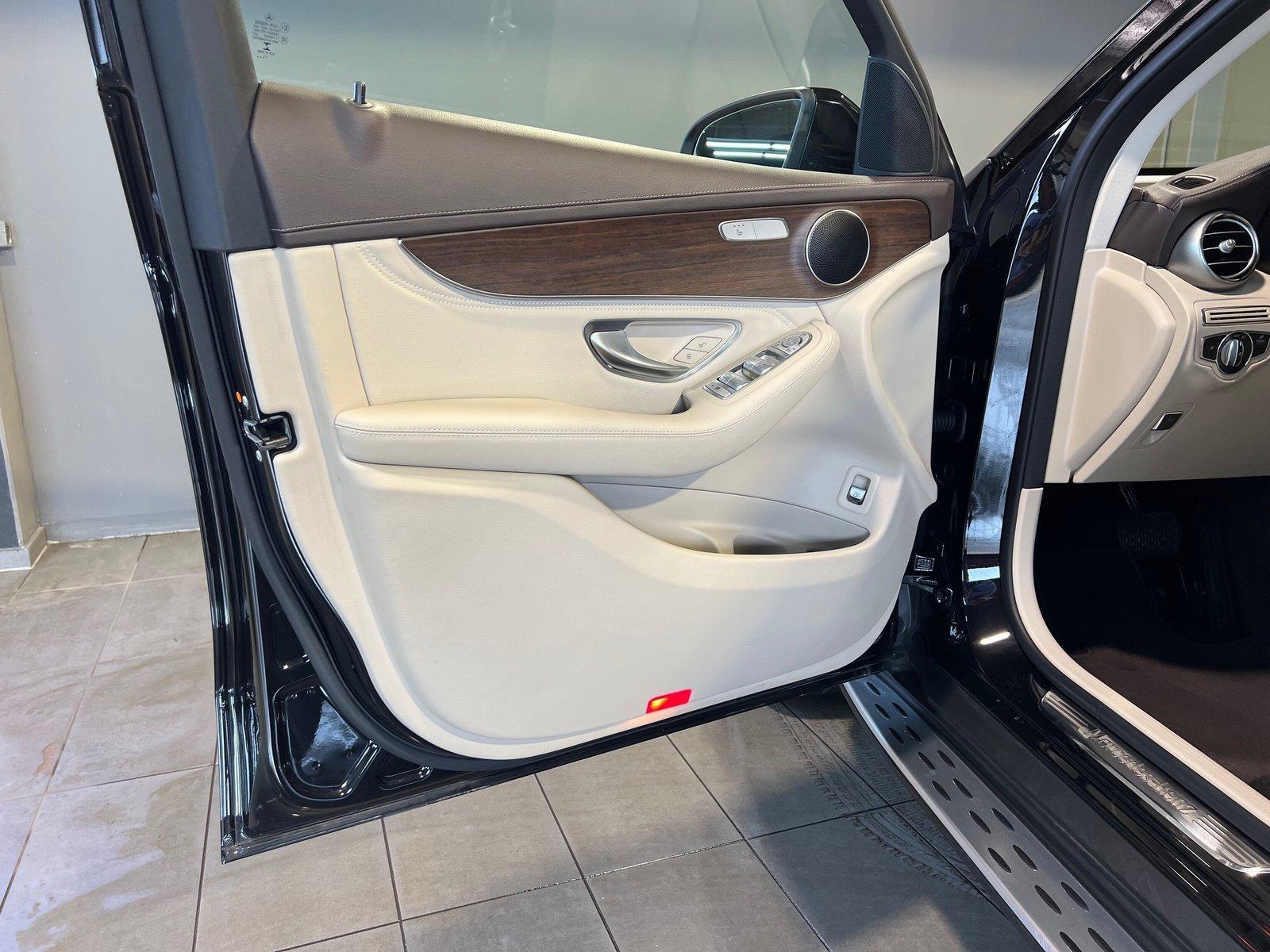 Mercedes-Benz GLC 300 e 4M Exclusive AHK/Distr/Leder/Kamer/LED