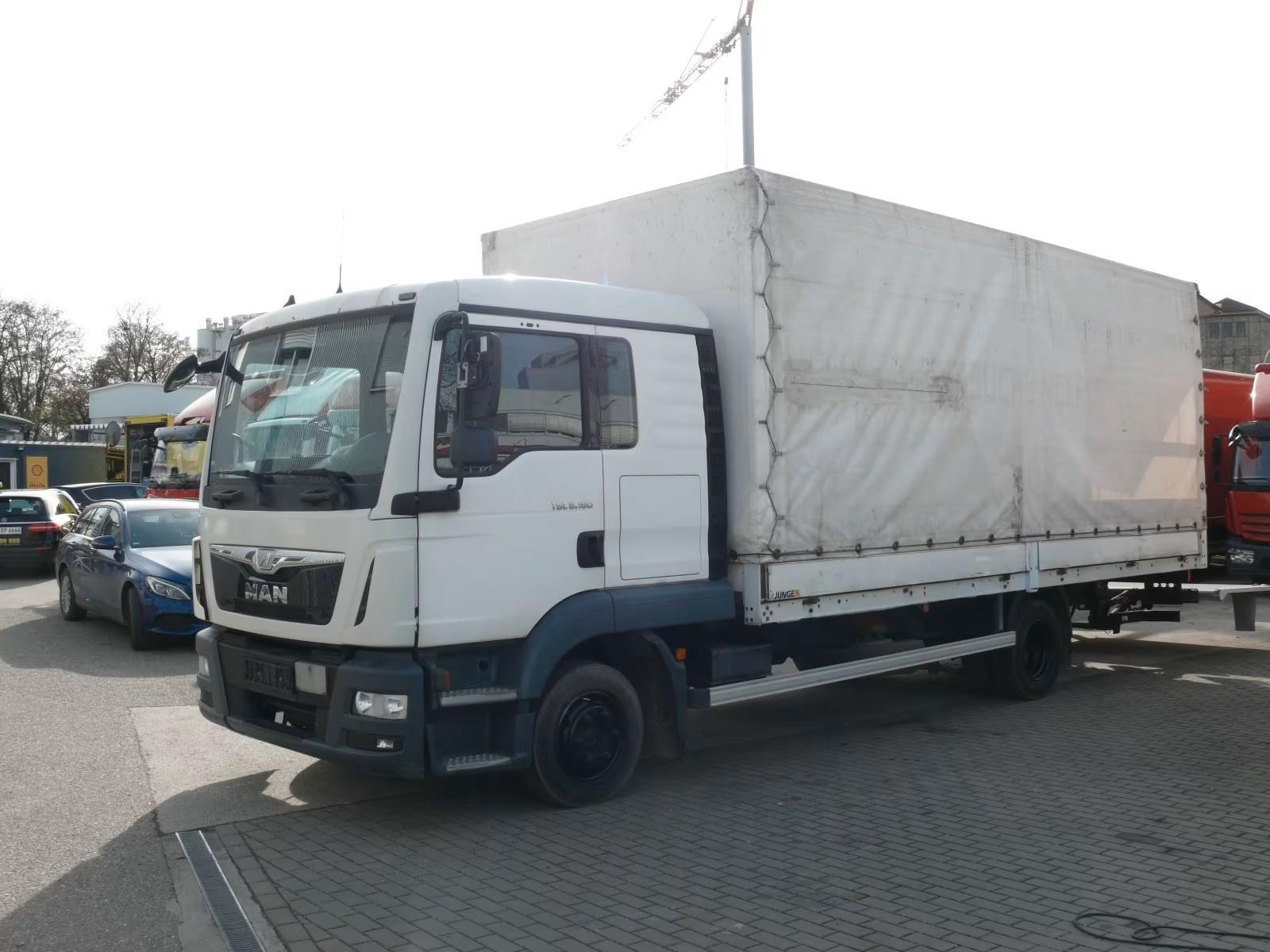MAN TGL 8.180 Pritsche Plane 238t km Schlafp. 6Sitze