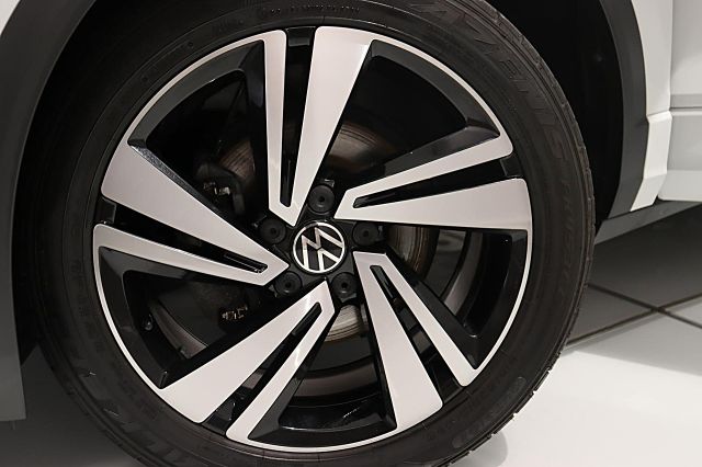 T-Roc R-Line 1.5 TSI DSG ActiveInfo EasyOpen Kam