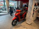 Honda SH350 2026 Matt Red *Tageszulassung 07-26 - HONDA 350