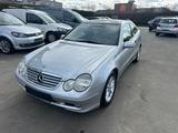 Mercedes-Benz CE 200 C200 Kompressor Sportcoupé - Mercedes-Benz CE 200 Benziner Gebrauchtwagen