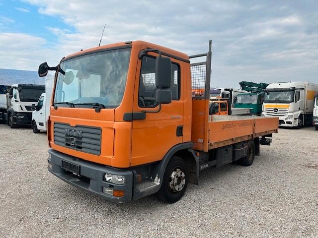 MAN TGL 8.210 Pritsche Differentialsperre 2 x AHK