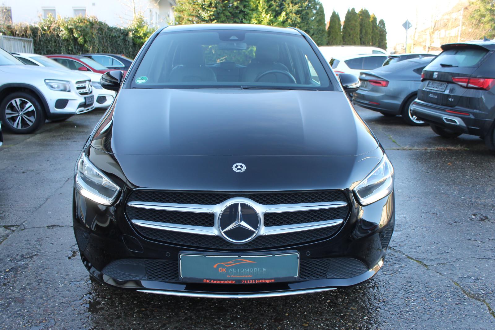 Mercedes-Benz B200d*PANO*LED*ZV*PDC*LEDER*NAVI*KLIMA*ALU