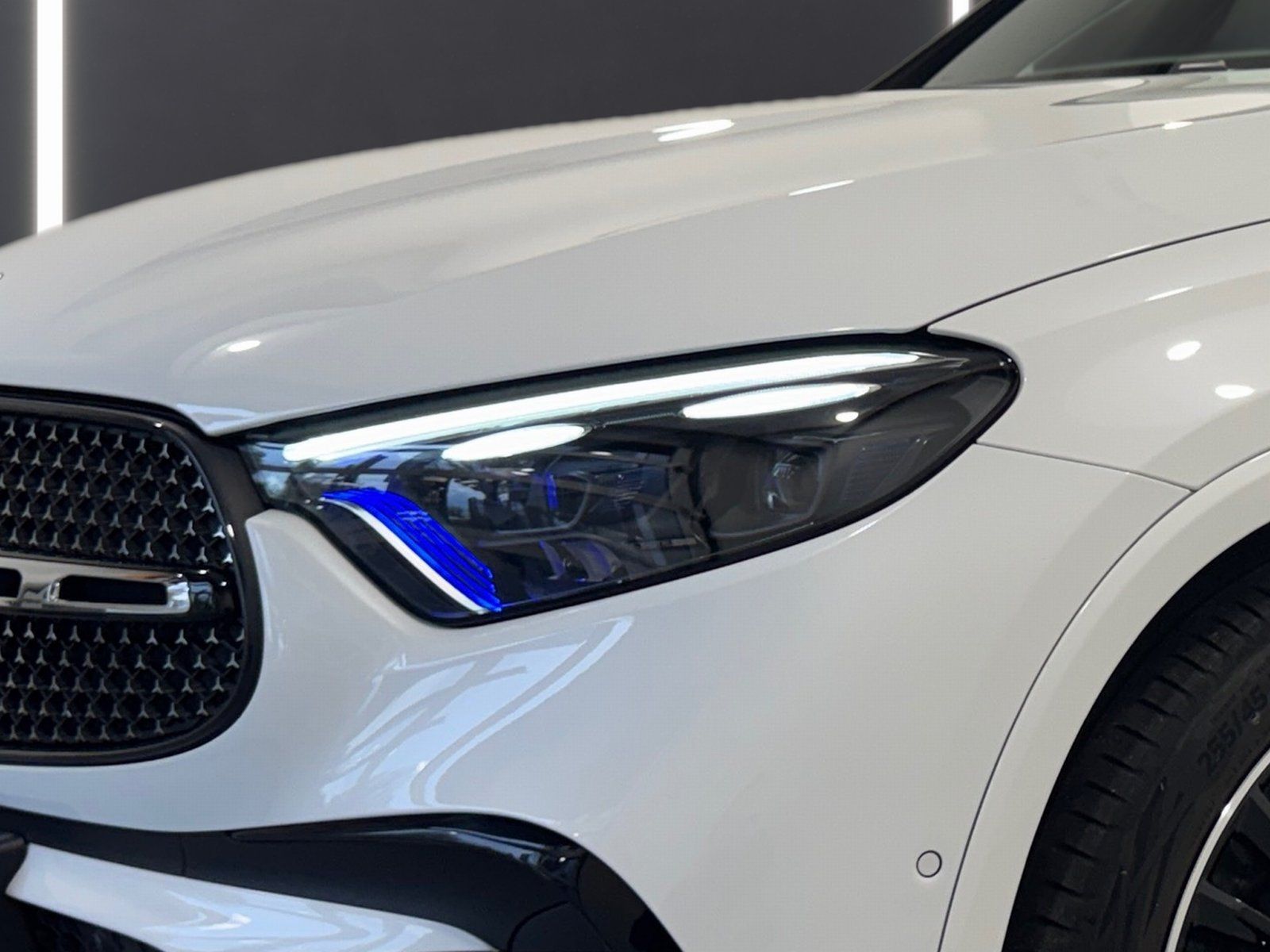 Fahrzeugabbildung Mercedes-Benz GLC 300 d 4M Coupe AMG*Pano*AHK*Burmester*Night*