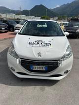 Peugeot 208 1.4 HDi 68 CV 5 porte Access - Peugeot 208 Access mit Diesel-Antrieb