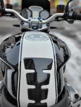 BMW R1200R Classic - BMW C1