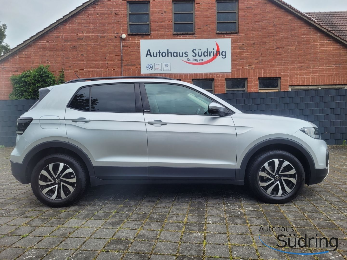 T-Cross 1,0 TSI Active AHK Navi ACC AppConnect