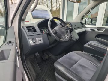 Volkswagen T5 Multivan Cup*DSG*Bi-Xen*AHK*Navi*SHZ*SSD*