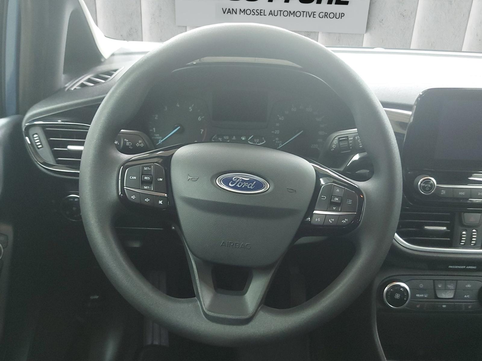 Ford Fiesta Cool&Connect*PDC*LMF*Winter-Pkt.