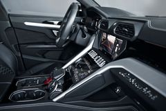 LAMBORGHINI Urus - Grigio Lynx - B&O - 1.Hand - Unfallfrei