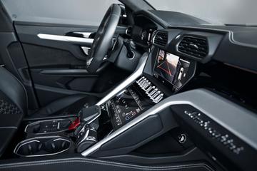 2018 Lamborghini URUS — миниатюра 23