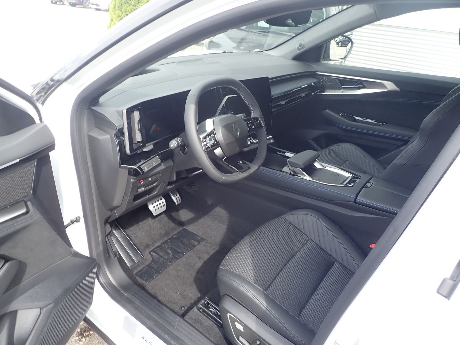 Fahrzeugabbildung Renault Austral Esprit Alpine Mild Hybrid 150 Automatik