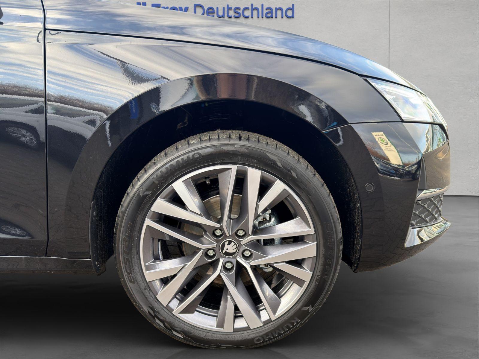 Skoda Octavia Combi 1.5 TSI DSG Balance LED AHK 5Jahre