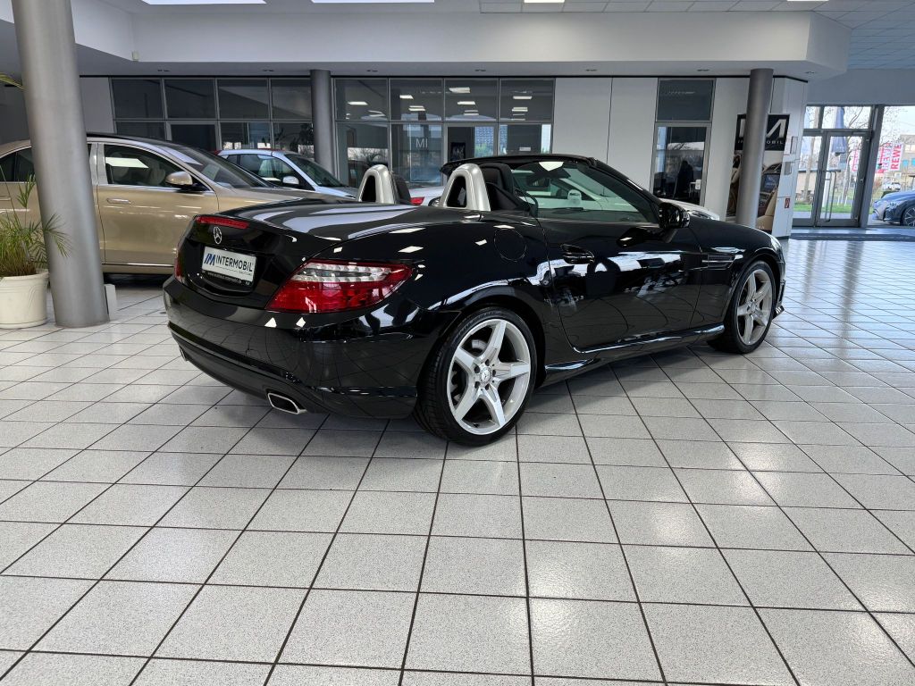 Mercedes-Benz SLK 350 AMG*Autom.*Leder*Xenon*Airscarf 