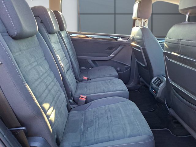 Touran 2.0 TDI Highline *DSG*AHK*LED*NAVI*SHZ*PD