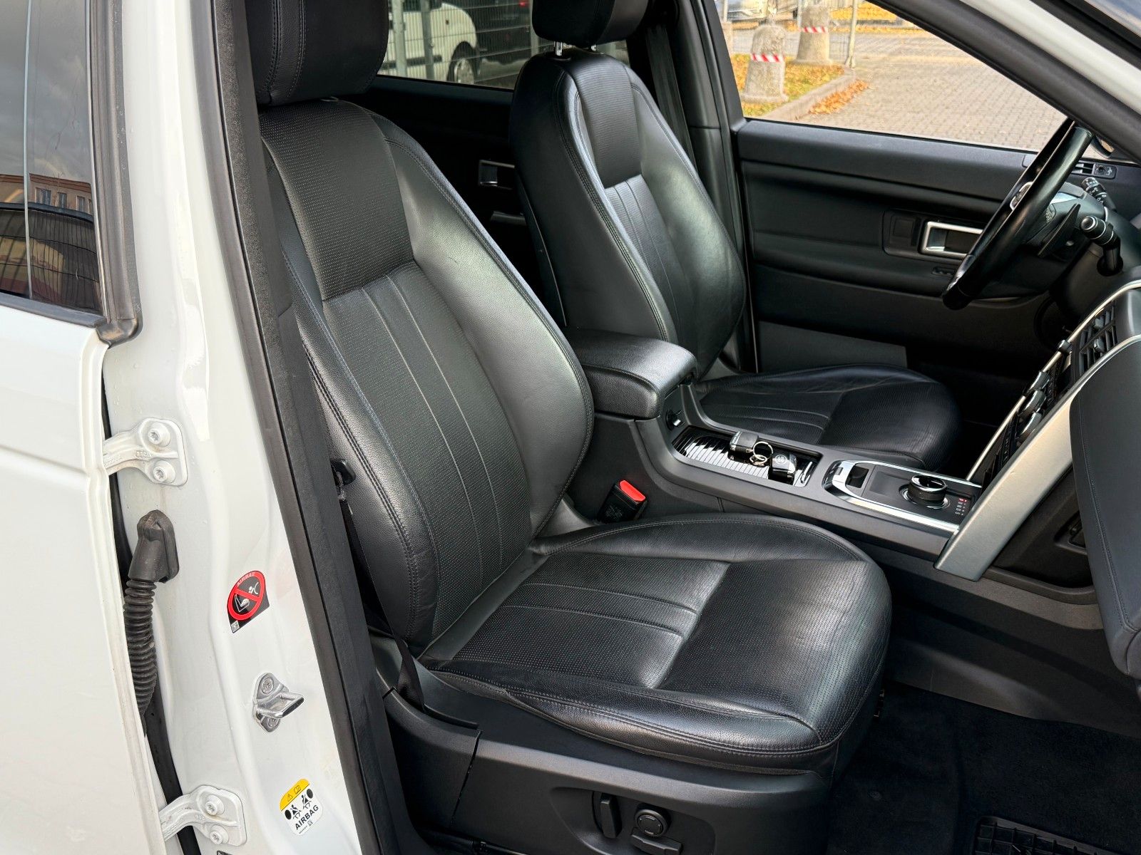 Land Rover Discovery Sport HSE SD4 SD240 AWD BLACK EDITION foto 25