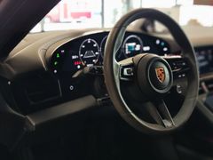 Fahrzeugabbildung Porsche Taycan 4S *SPORT-CHRONO* (PANO/MATRIX/SI-LÜFT/CA