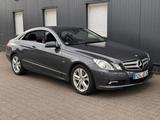 Mercedes-Benz E 250 CDI BlueEff Coupé *BiXenon*Leder*Navi*2.Hd - Mercedes-Benz E 250 mit Diesel-Antrieb: Coupe
